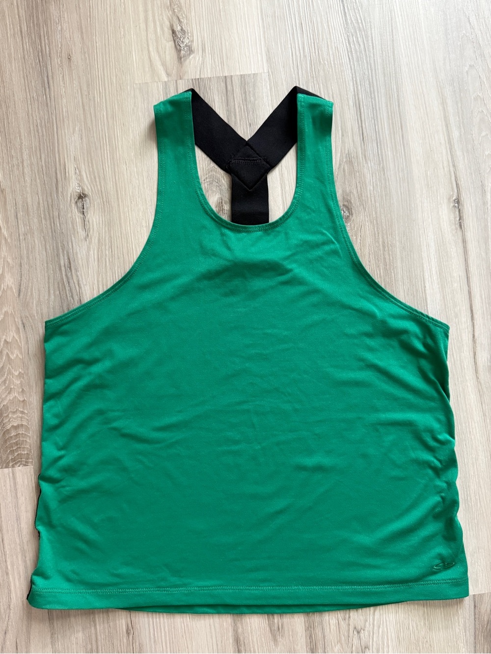 Champions women’s Top XS Tank racerback green black
